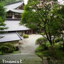 verstecktes Nebengebäude